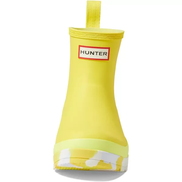 Hunter Play Short Splash Boots for Women Offers Rubber Upper, Recycled Polyester Lining, and Round Toe Design