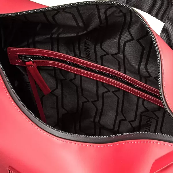 Hunter UBB2022LRSMLR Original Top Clip Backpack, Lavalized Leather, Red