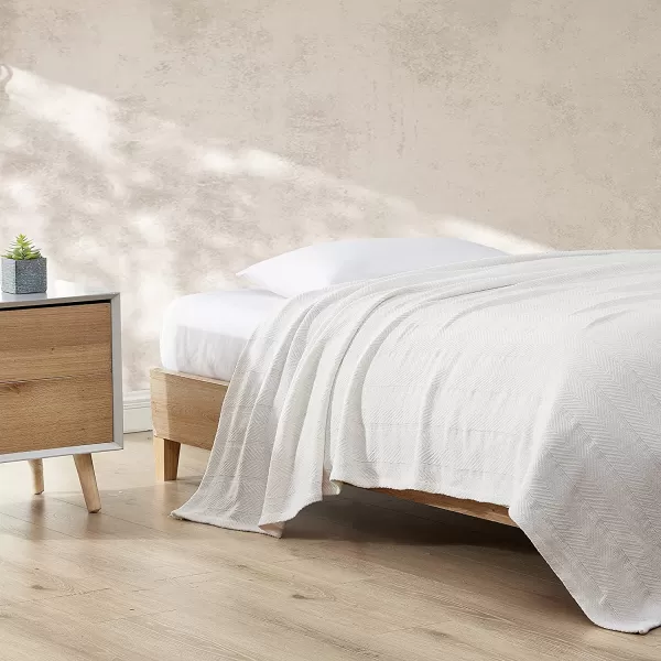 imageEddie Bauer  King Blanket Lightweight Cotton Bedding Home Decor for All Seasons Herringbone Chrome KingTwin Offwhite