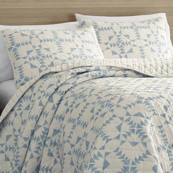 imageEddie Bauer  King Quilt Set Reversible Cotton Bedding with Matching Shams Lightweight Home Decor for All Seasons Arrowhead Charcoal KingArrowhead BlueIvory Twin