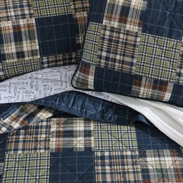 imageEddie Bauer  Twin Quilt Set Cotton Reversible Bedding with Matching Sham Lightweight Home Decor for All Seasons Madrona NavyRed TwinMadrona Plaid NavyGreen King