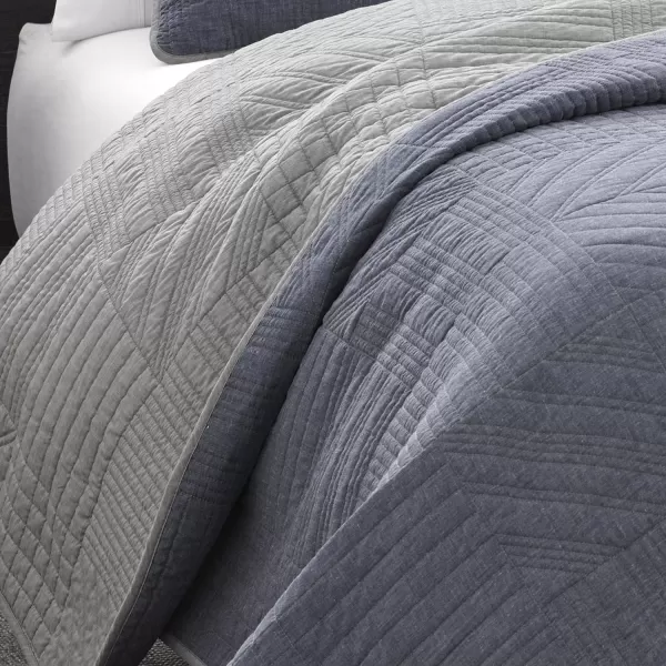 imageEddie Bauer  Twin Quilt Set Reversible Bedding with Matching Sham Lightweight Home Decor for All Seasons Hidden Lake Blue TwinTwin Blue