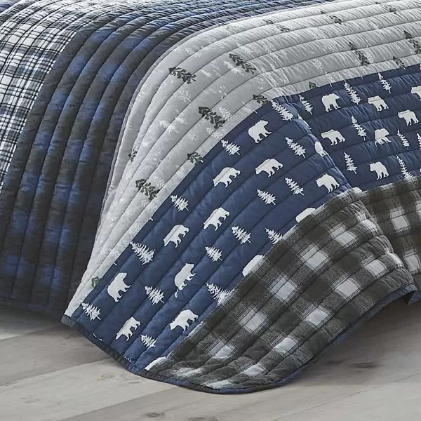 imageEddie Bauer  Twin Quilt Set Reversible Cotton Bedding with Matching Sham Lightweight Home Decor for All Seasons Blue Creek Navy TwinQueen Navy