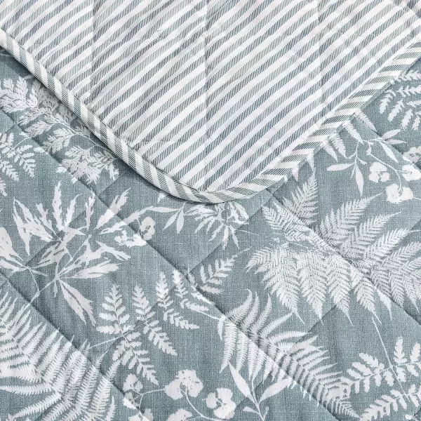imageEddie Bauer  Twin Quilt Set Reversible Cotton Bedding with Matching Sham Wildflower Inspired Home Decor with Stripe Reverse Fern Garden Green TwinKing Fern Garden Green