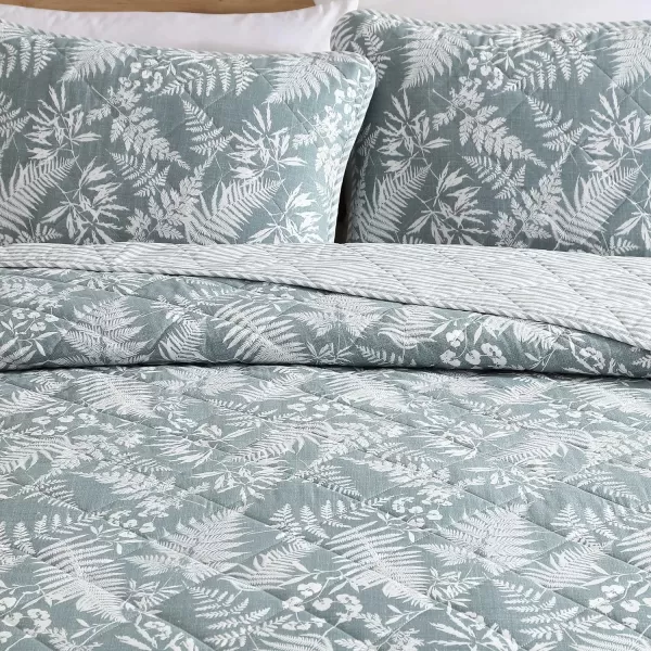 imageEddie Bauer  Twin Quilt Set Reversible Cotton Bedding with Matching Sham Wildflower Inspired Home Decor with Stripe Reverse Fern Garden Green TwinKing Fern Garden Green