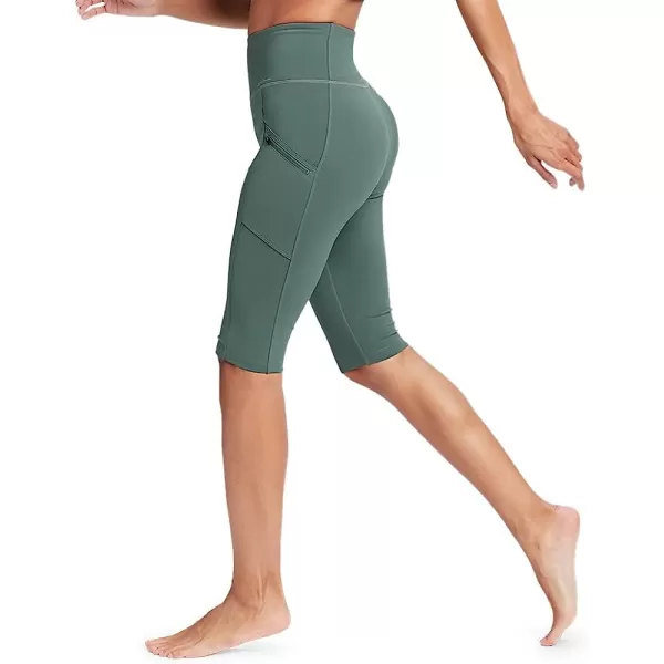 imageEddie Bauer Womens Traverse Trail HighRise Knee ShortsDragonfly