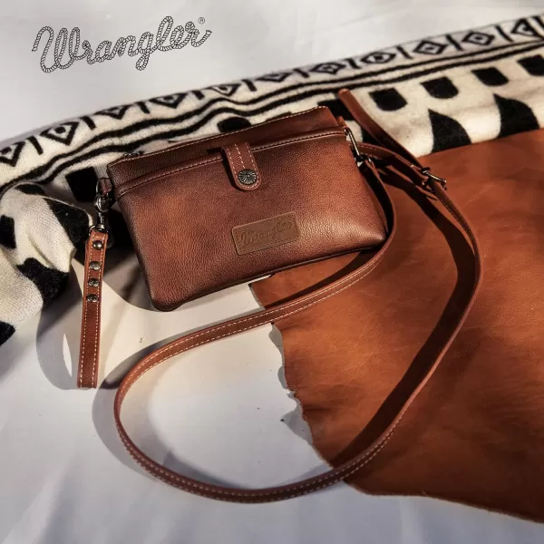 Wrangler Western Cowhide Crossbody Bags for Women Clutch Wristlet Purse