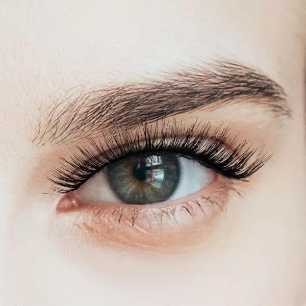 KISS Looks So Natural False Eyelashes, 'Flirty', 12 mm, Includes 1 Pair Of Lash, Contact Lens Friendly, Easy to Apply, Reusable Strip Lashes)