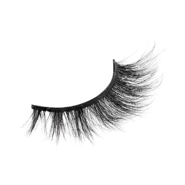 KISS Masterpiece, False Eyelashes, Haute Couture', 16 mm, Includes 1 Pair Of Lash, Contact Lens Friendly, Easy to Apply, Reusable Strip Lashes, Glue On