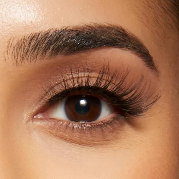 KISS Masterpiece, False Eyelashes, Haute Couture', 16 mm, Includes 1 Pair Of Lash, Contact Lens Friendly, Easy to Apply, Reusable Strip Lashes, Glue On