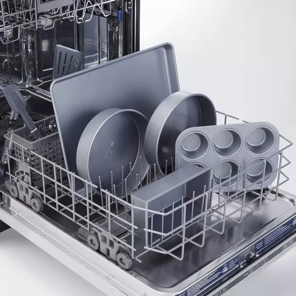 Calphalon Nonstick Bakeware Set, 10-Piece Set Includes Baking Sheet, Cookie Sheet, Cake Pans, Muffin Pan, and More, Dishwasher Safe, Silver