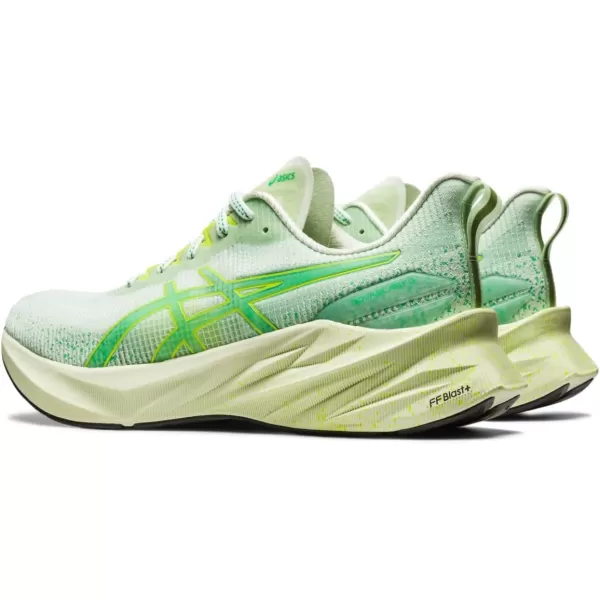 imageASICS Mens NOVABLAST 3 LE Running ShoesWhisper GreenCilantro