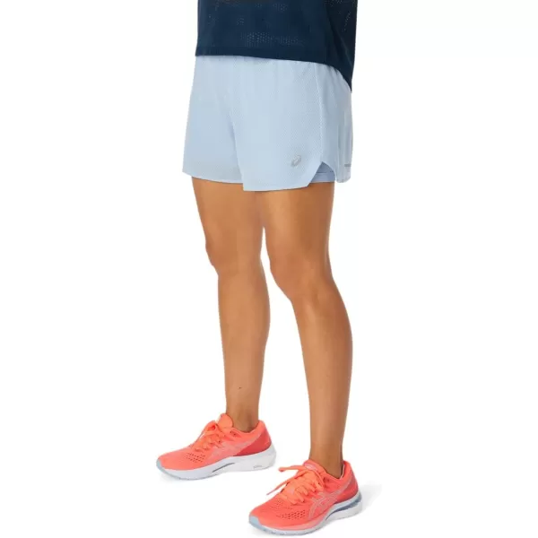 imageASICS Womens Ventilate 2N1 35 Short Running ApparelMist